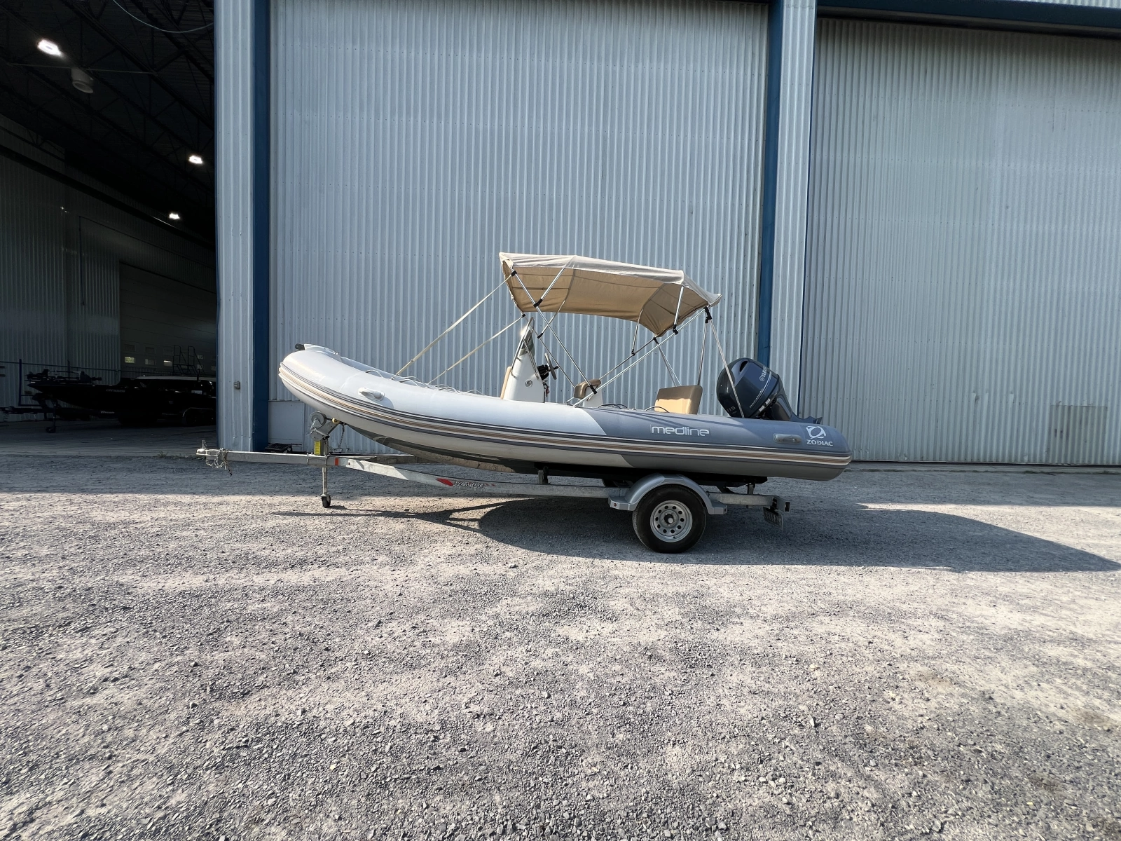 2018 Zodiac Medline 580