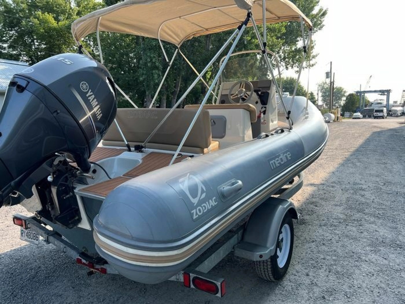 2018 Zodiac Medline 580