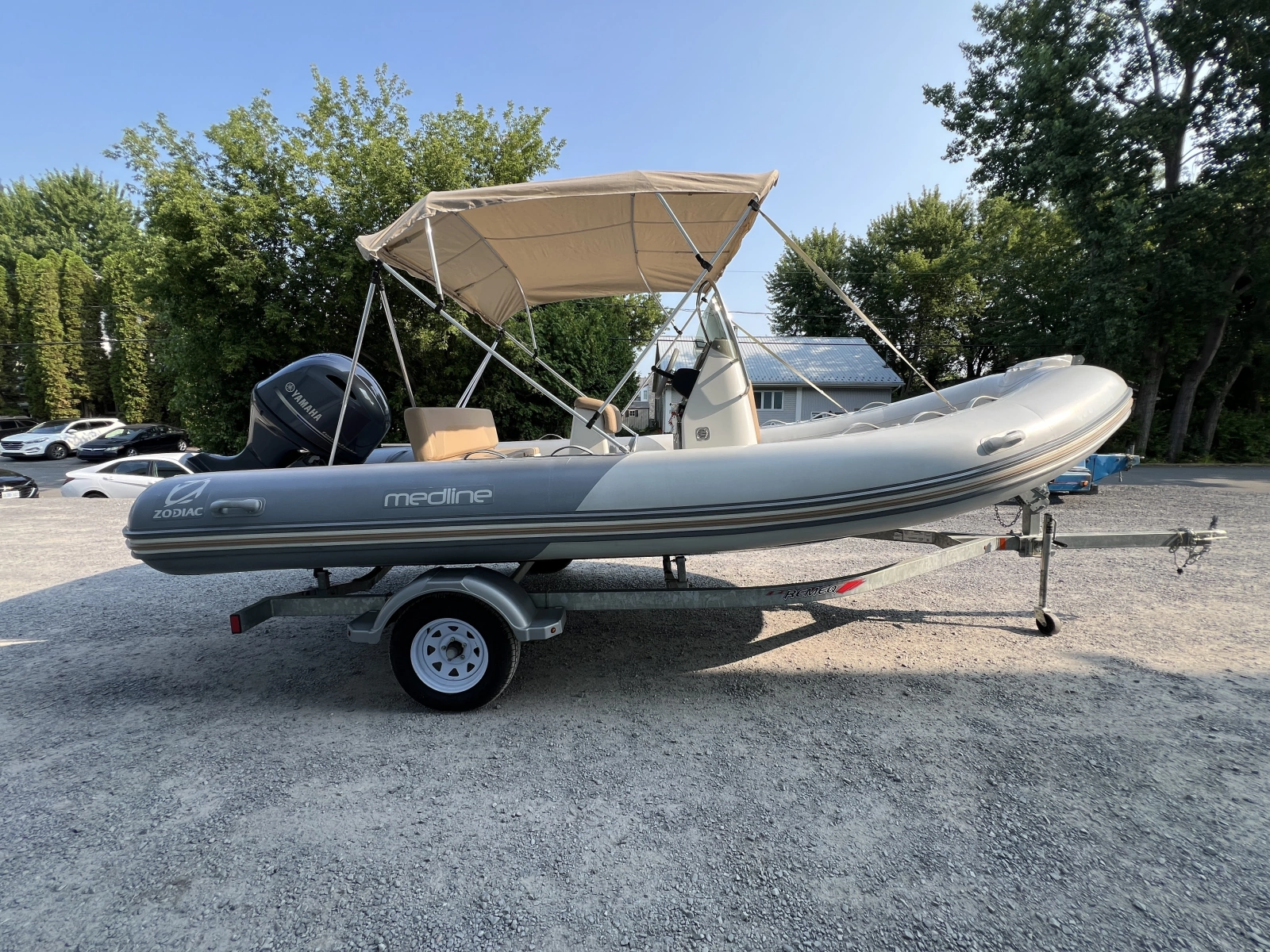 2018 Zodiac Medline 580
