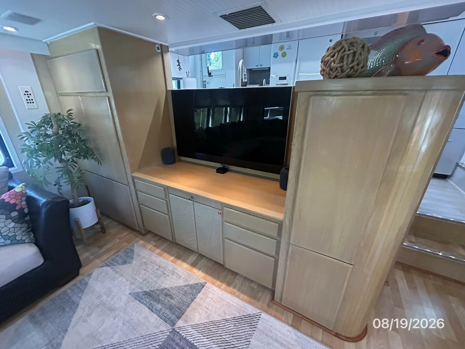 Steel Magnolia salon forward cabinetry