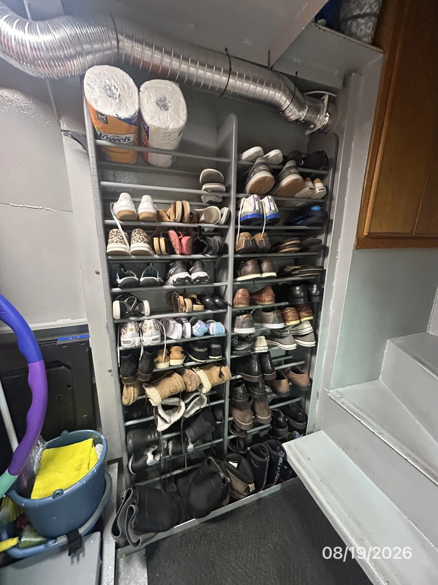 Steel Magnolia utility room shoe rack