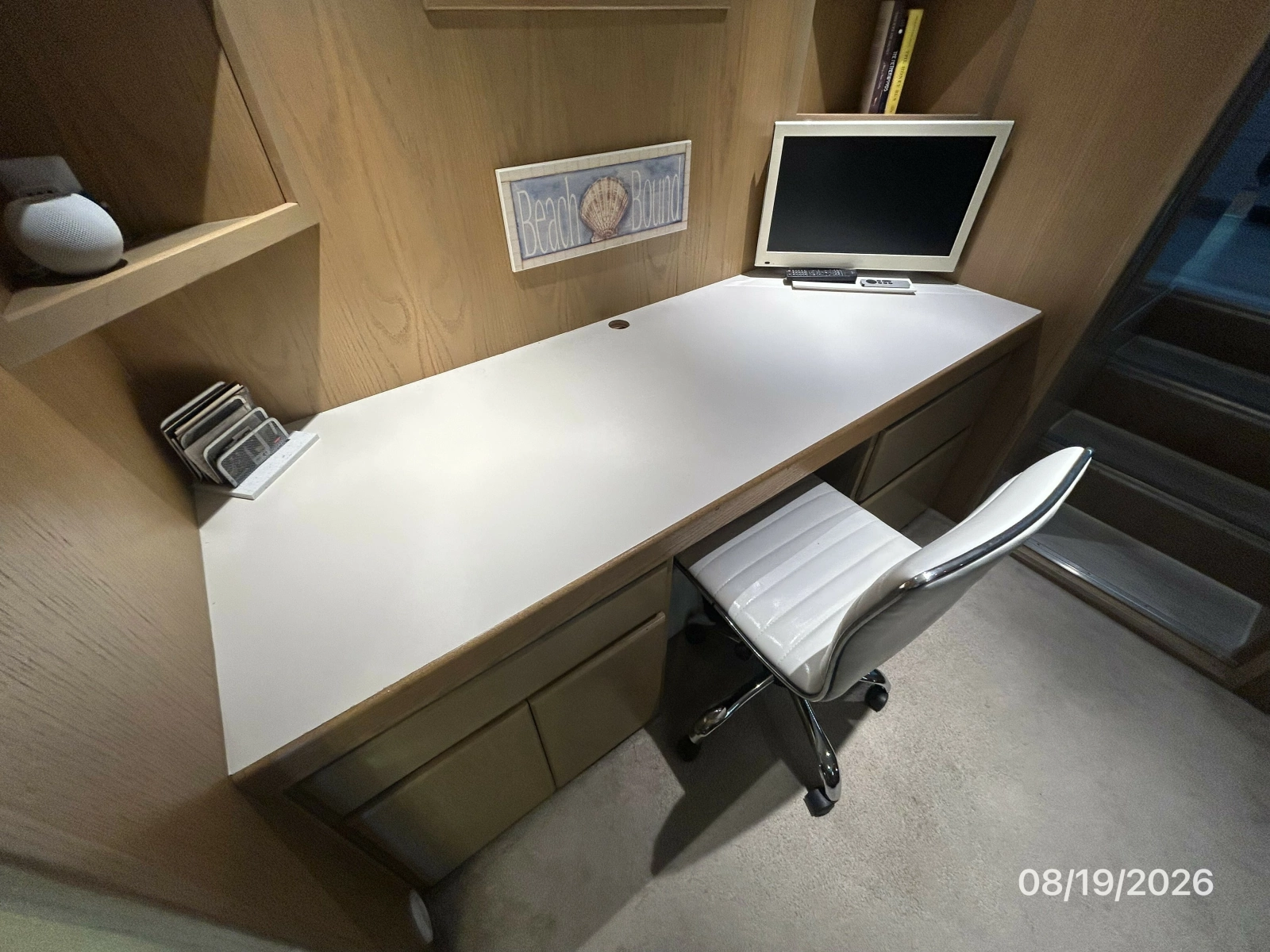 Steel Magnolia office desk