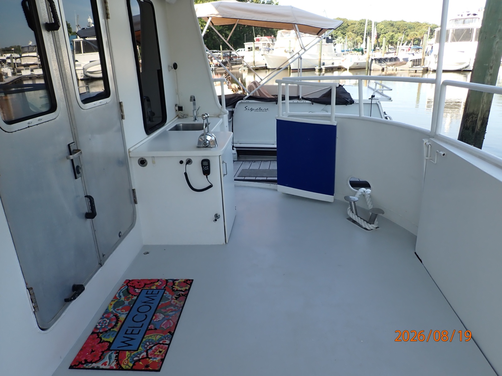 Steel Magnolia lower aftdeck starboard