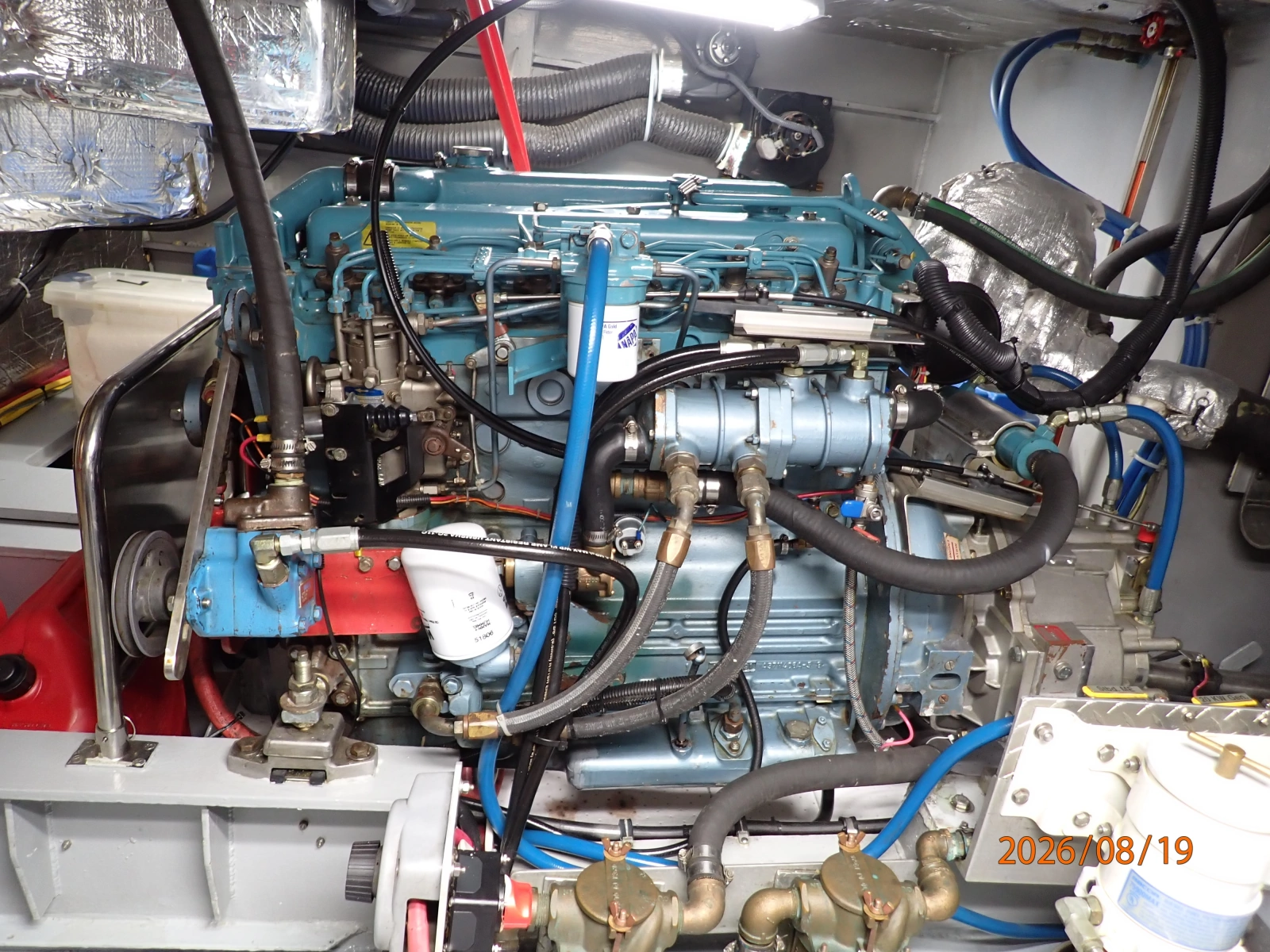 Steel Magnolia starboard main engine2
