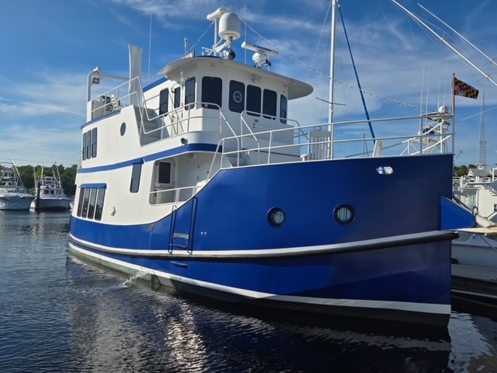 Steel Magnolia starboard forward profile2