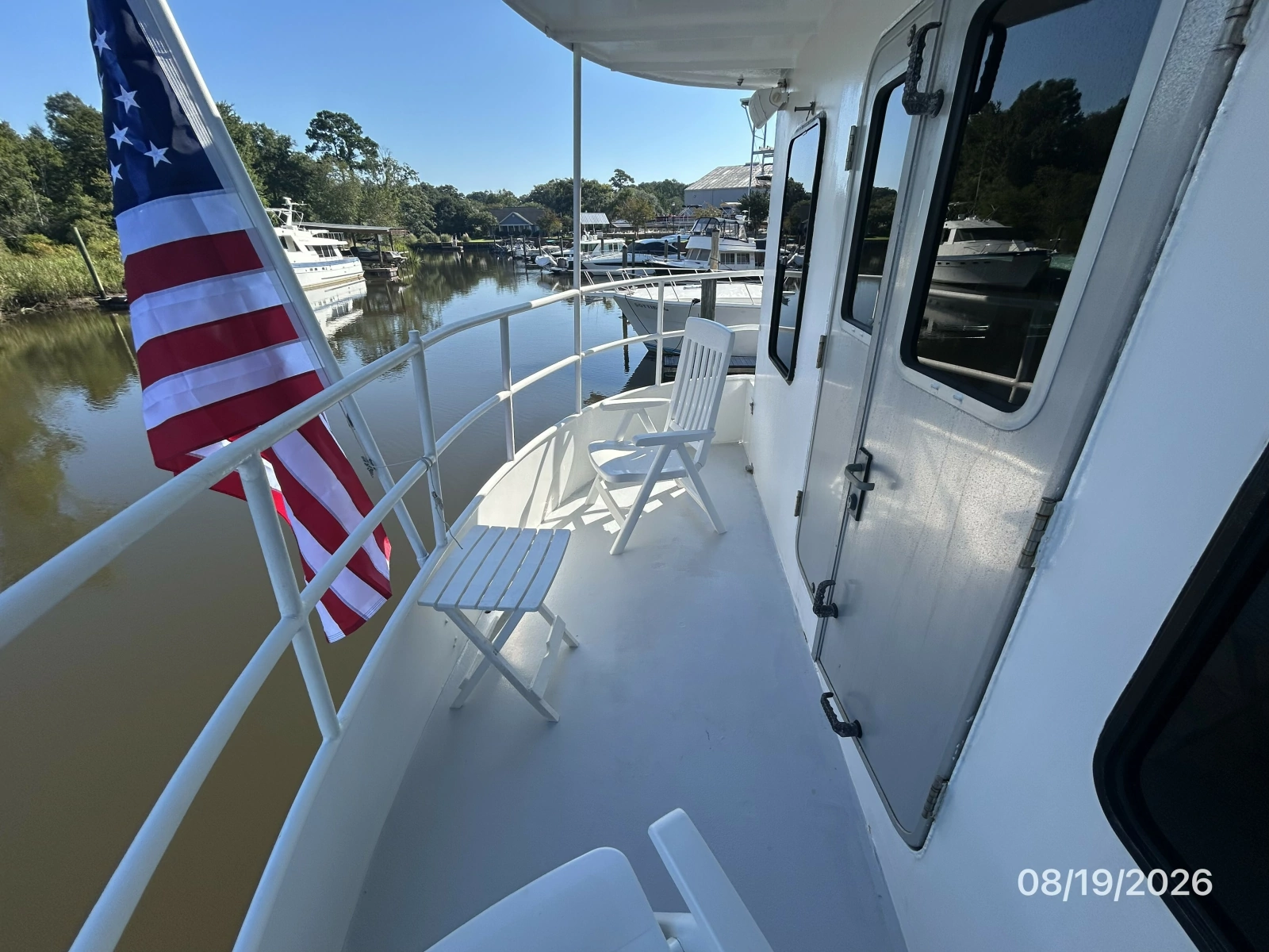 Steel Magnolia upper aftdeck port