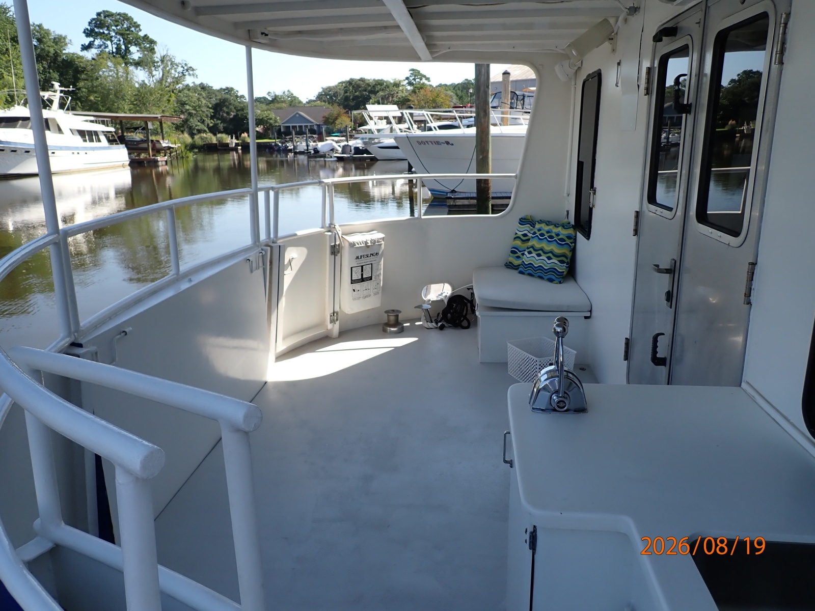 Steel Magnolia lower aftdeck port