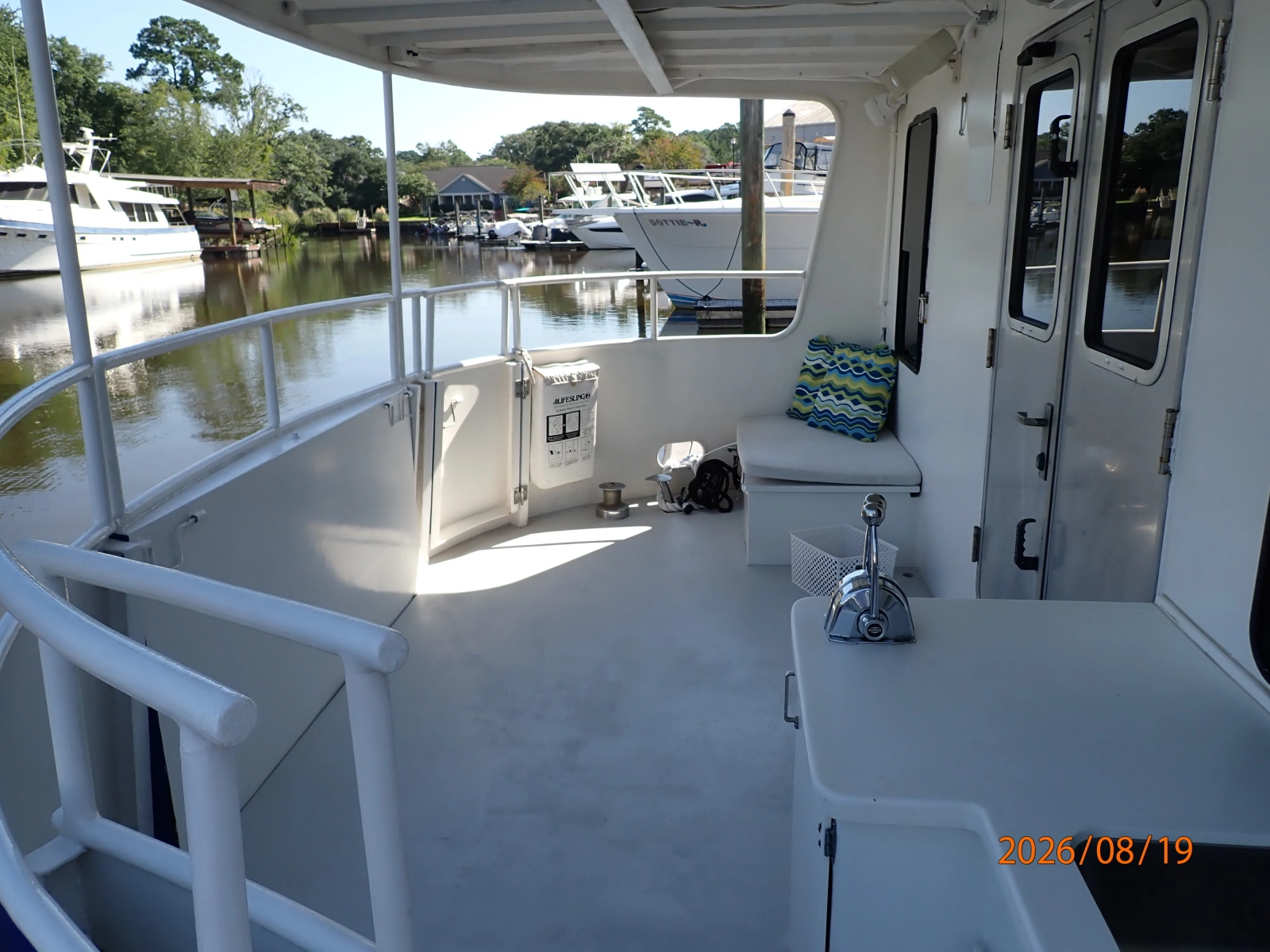 Steel Magnolia lower aftdeck port