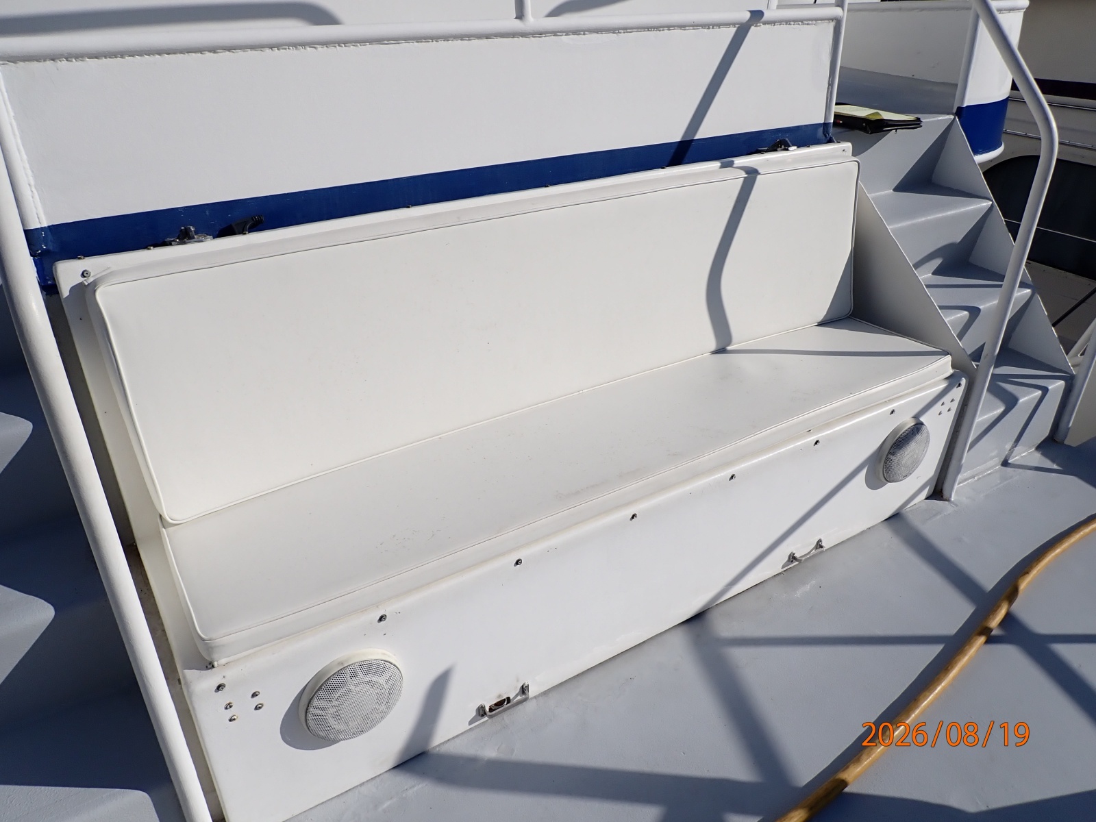 Steel Magnolia foredeck seating