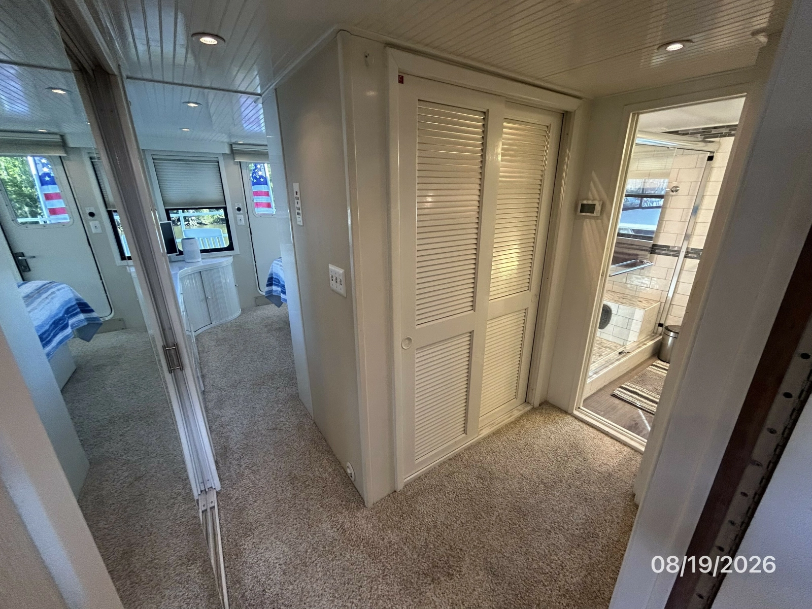 Steel Magnolia master stateroom forward entrance