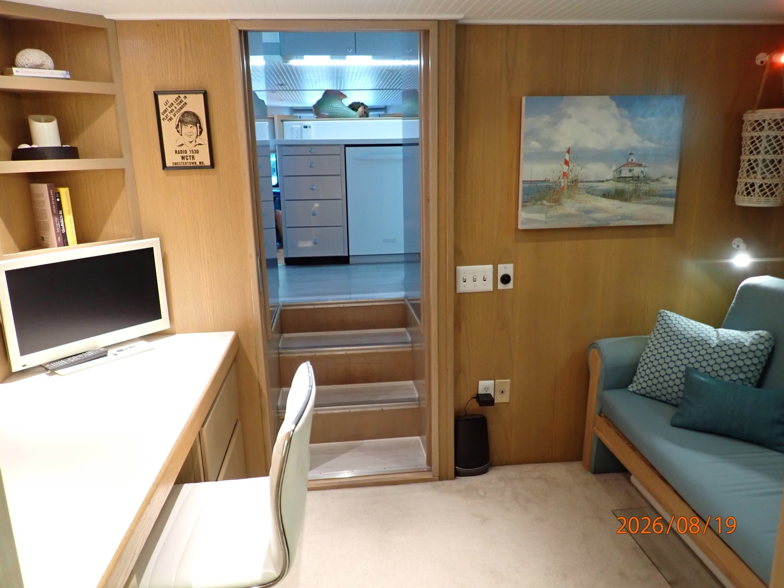 Steel Magnolia office aft