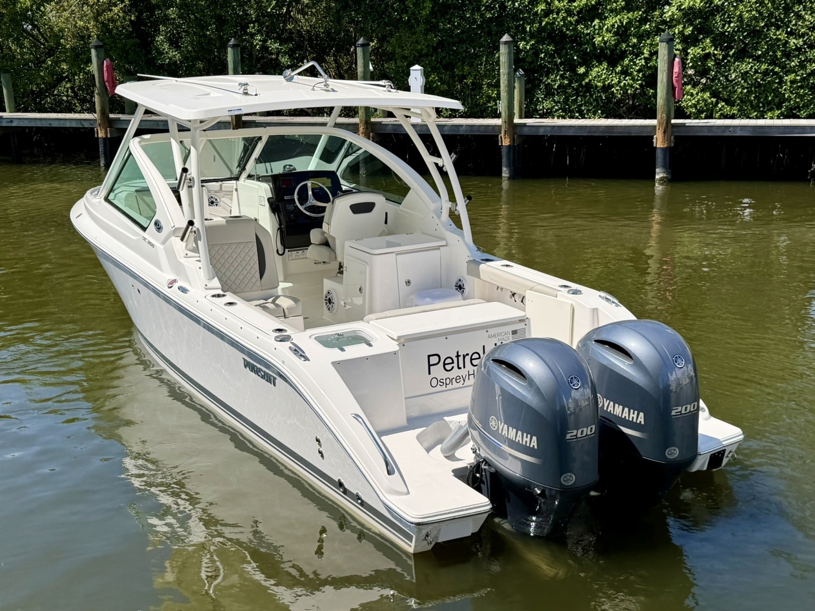2022 Pursuit DC 266 Dual Console
