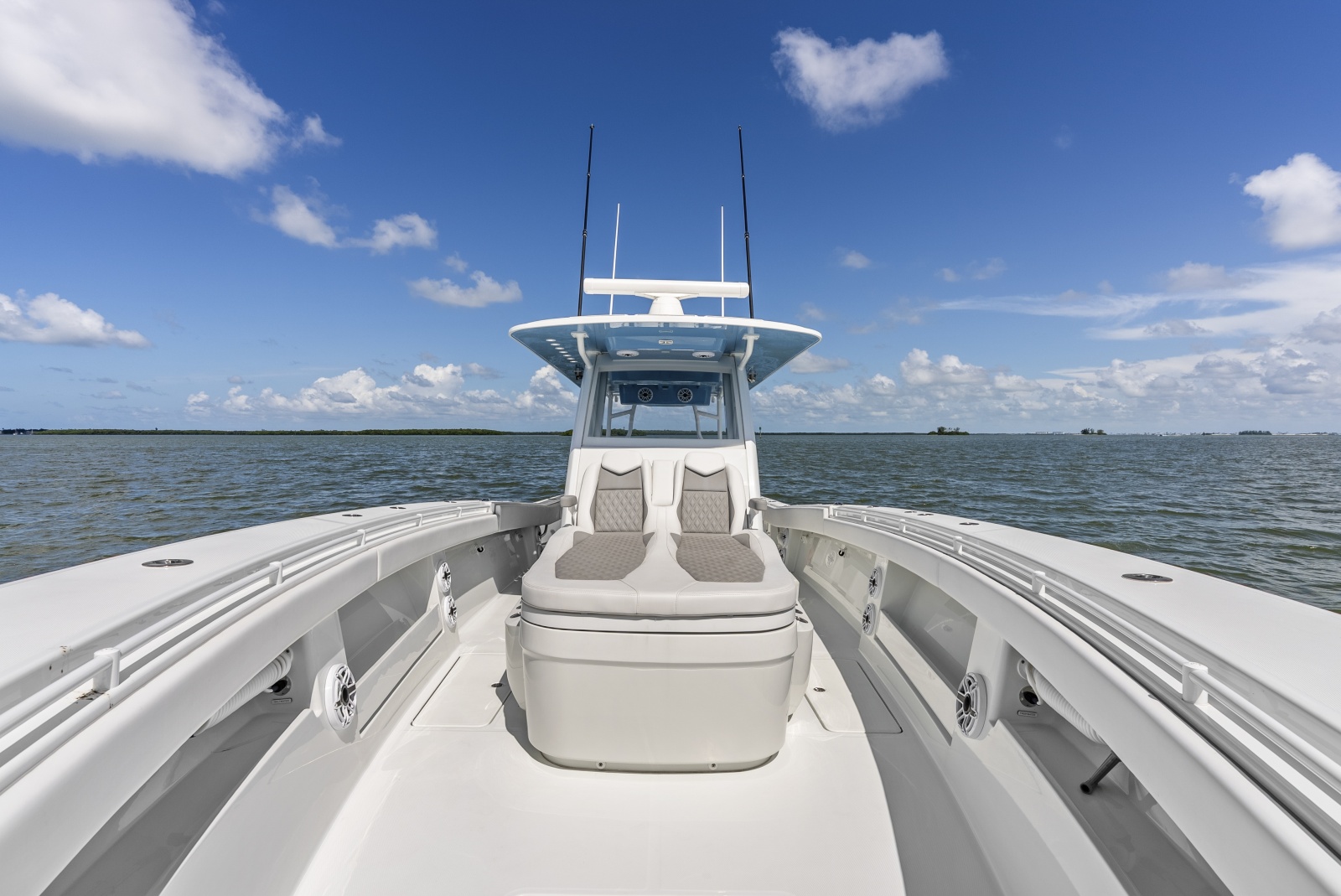 2026 Invincible 43 Open Fisherman