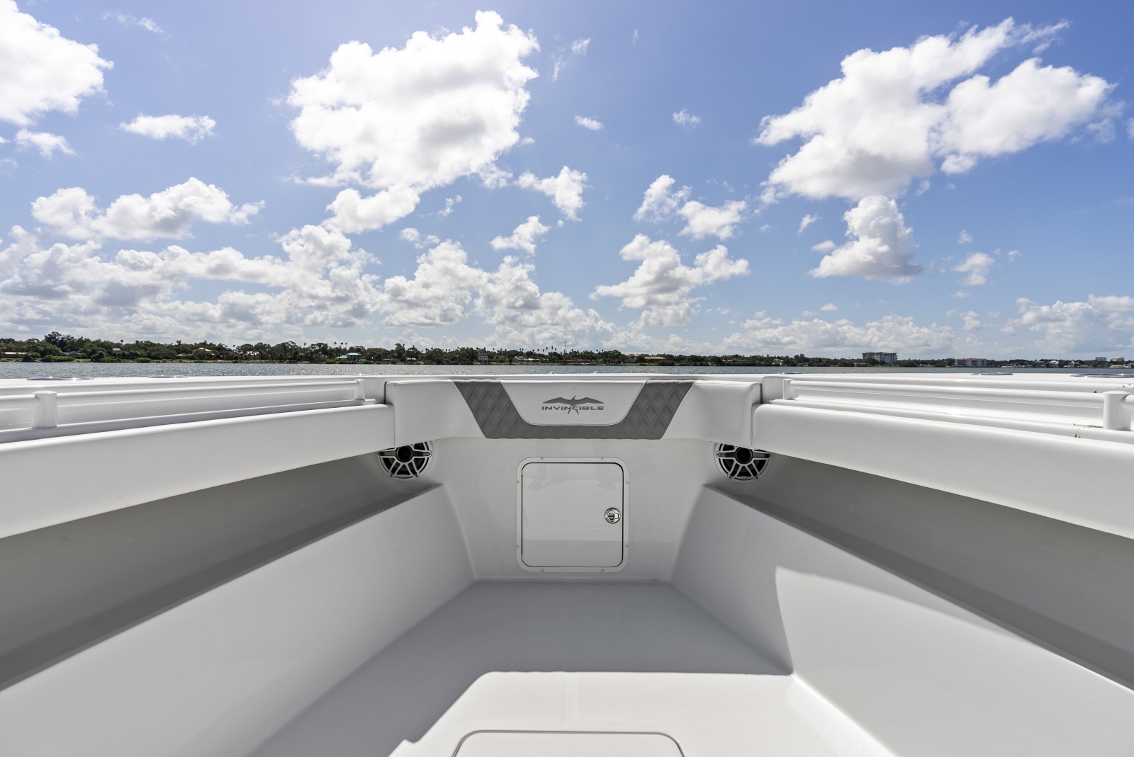 2026 Invincible 43 Open Fisherman
