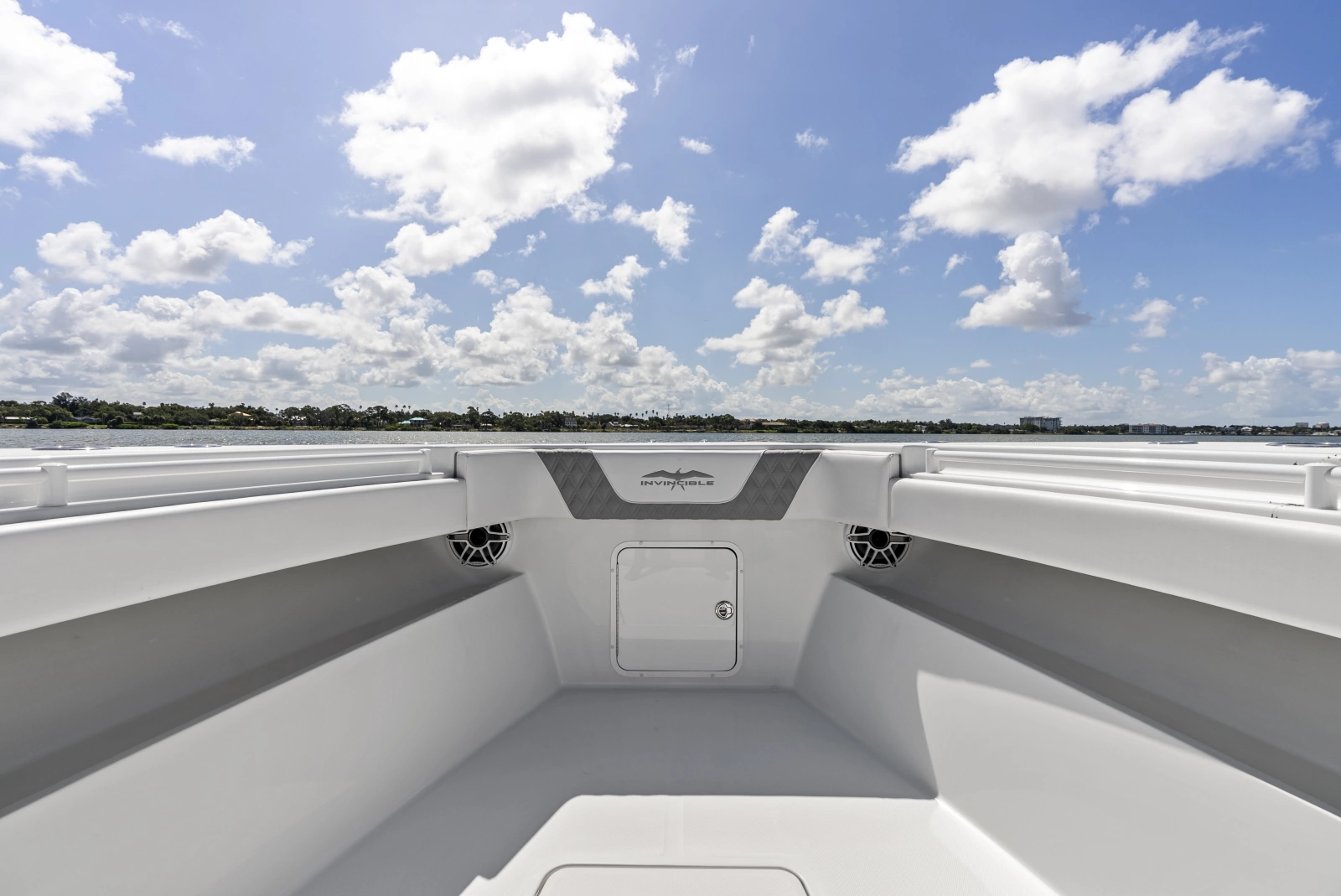 2026 Invincible 43 Open Fisherman