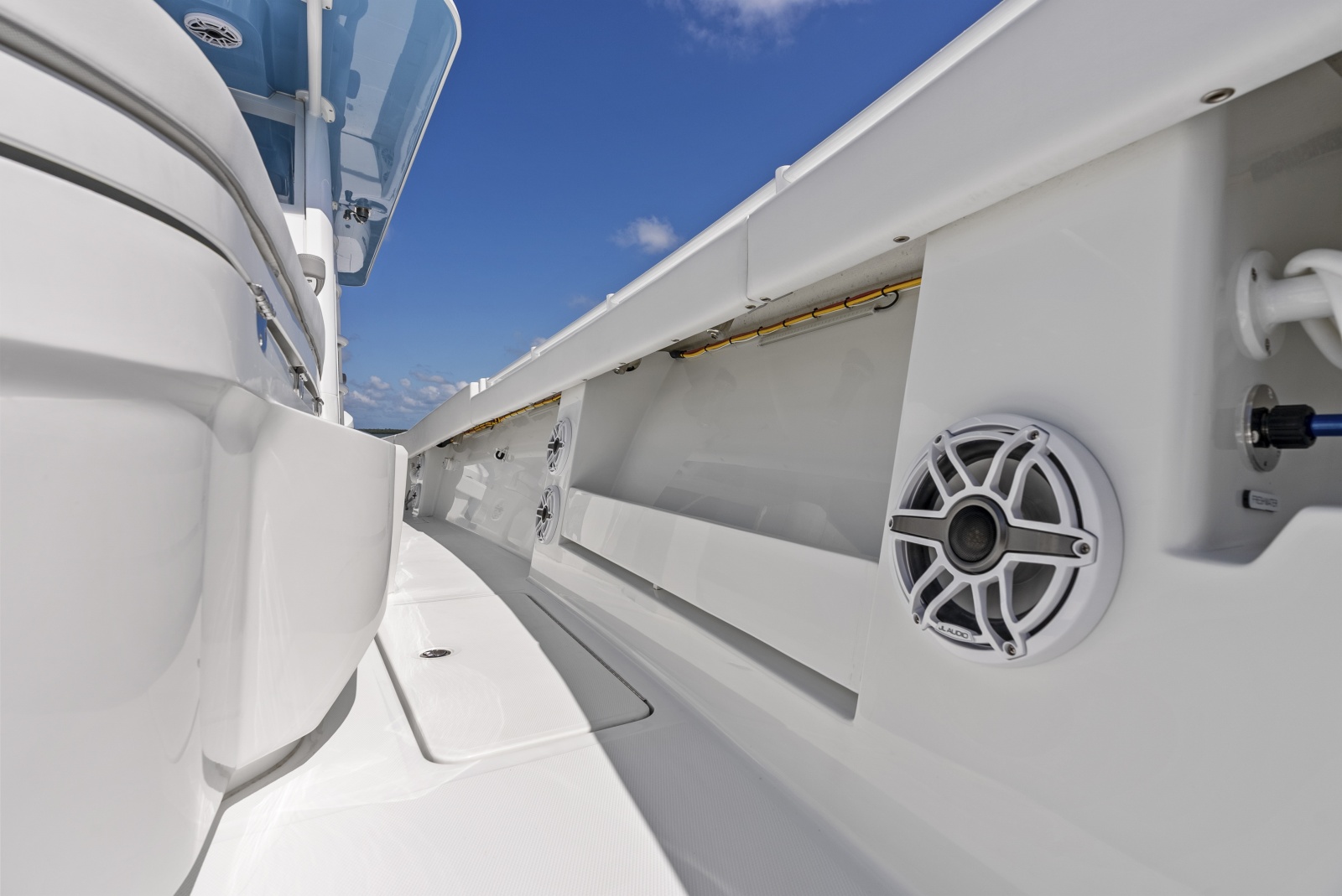 2026 Invincible 43 Open Fisherman