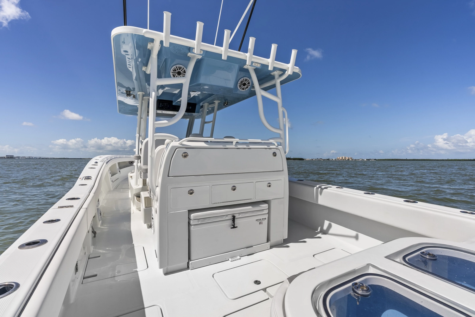 2026 Invincible 43 Open Fisherman