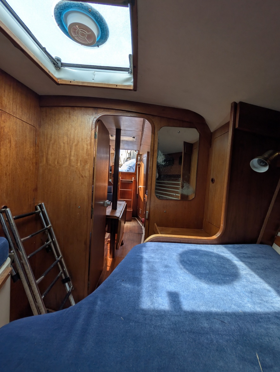 1984 Moody 34