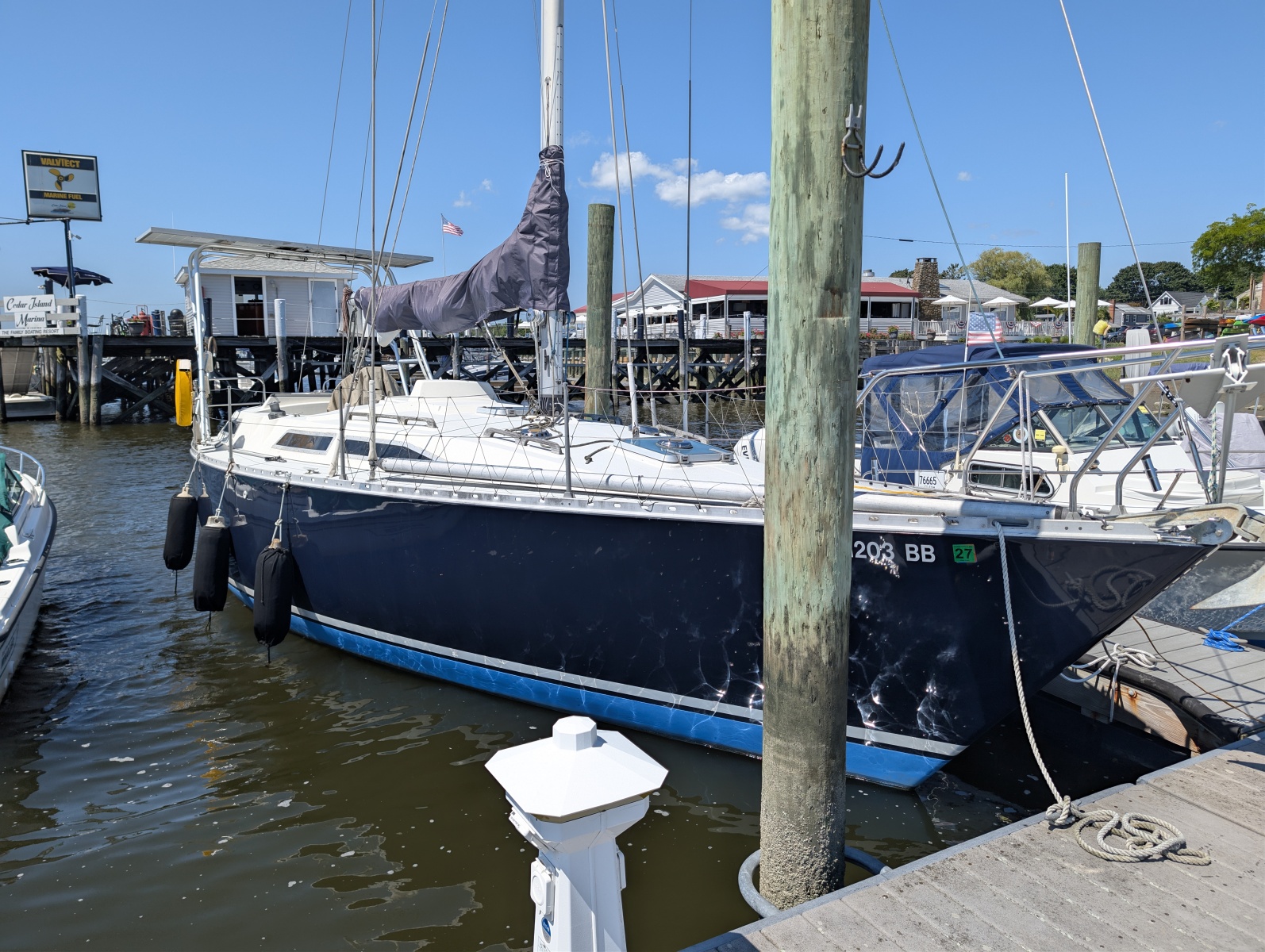 1984 Moody 34