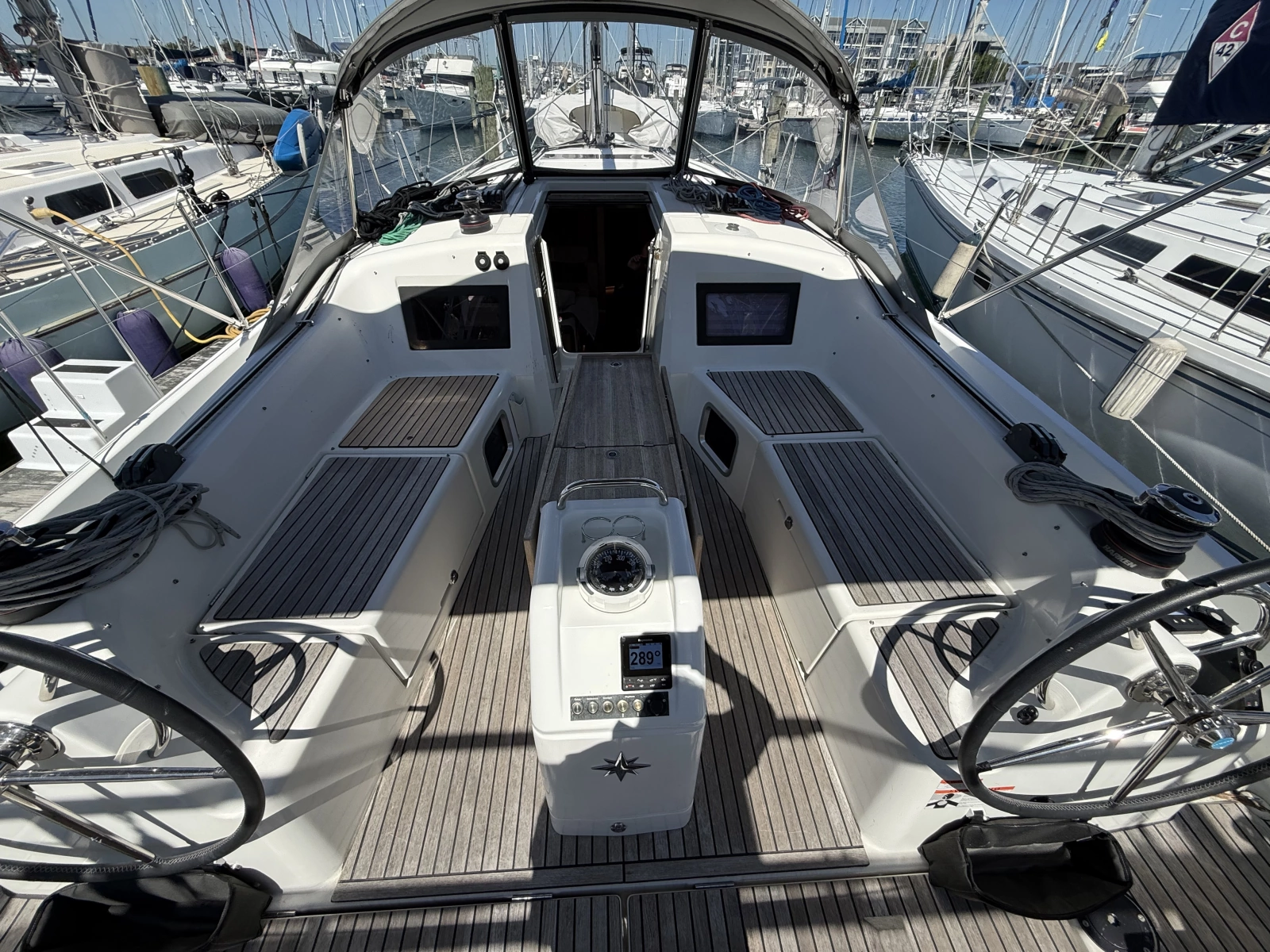 2023 Jeanneau 