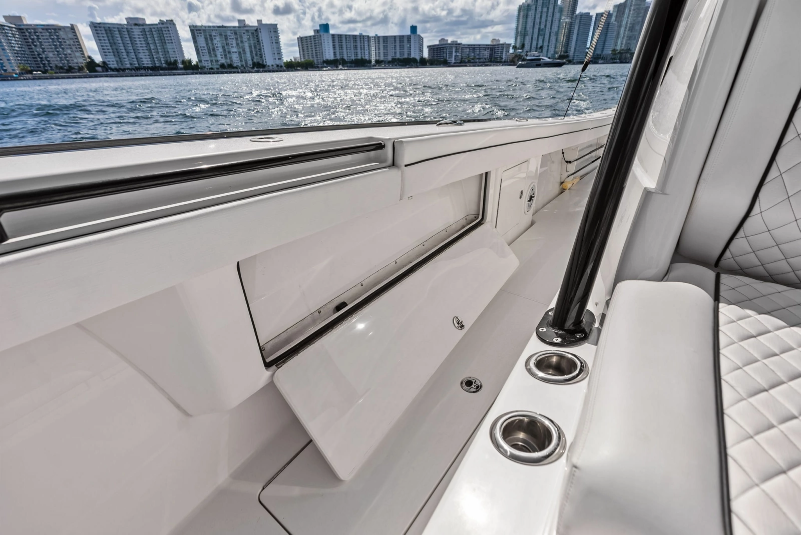 2022 Valhalla Boatworks V-41