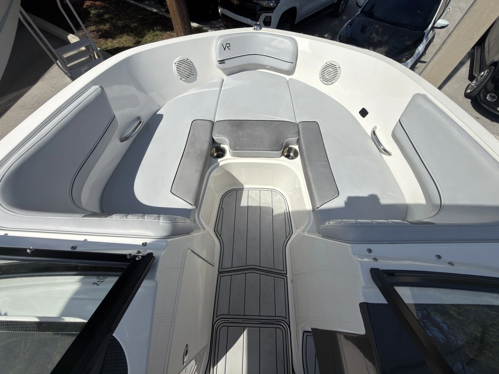 20ft Jeanneau Yacht For Sale