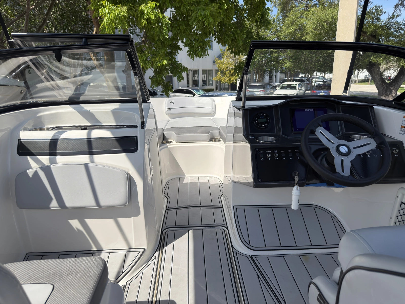 20ft Jeanneau Yacht For Sale