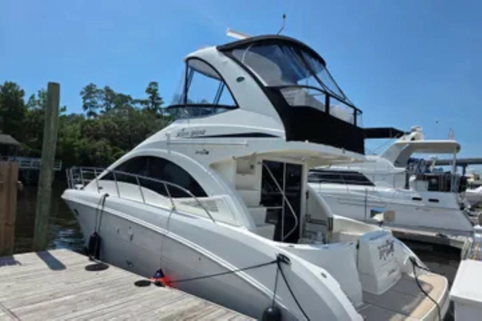 2007 Sea Ray 36 Sedan Bridge