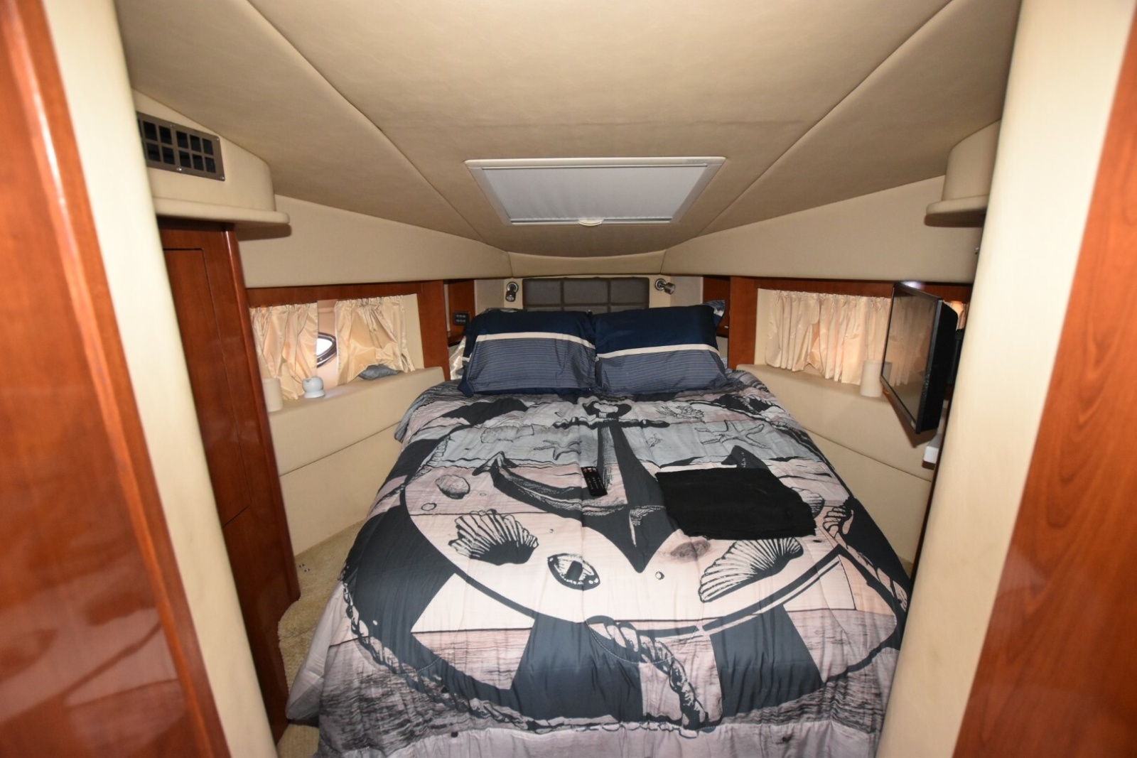 2007 Sea Ray 36 Sedan Bridge — Sugar Shack