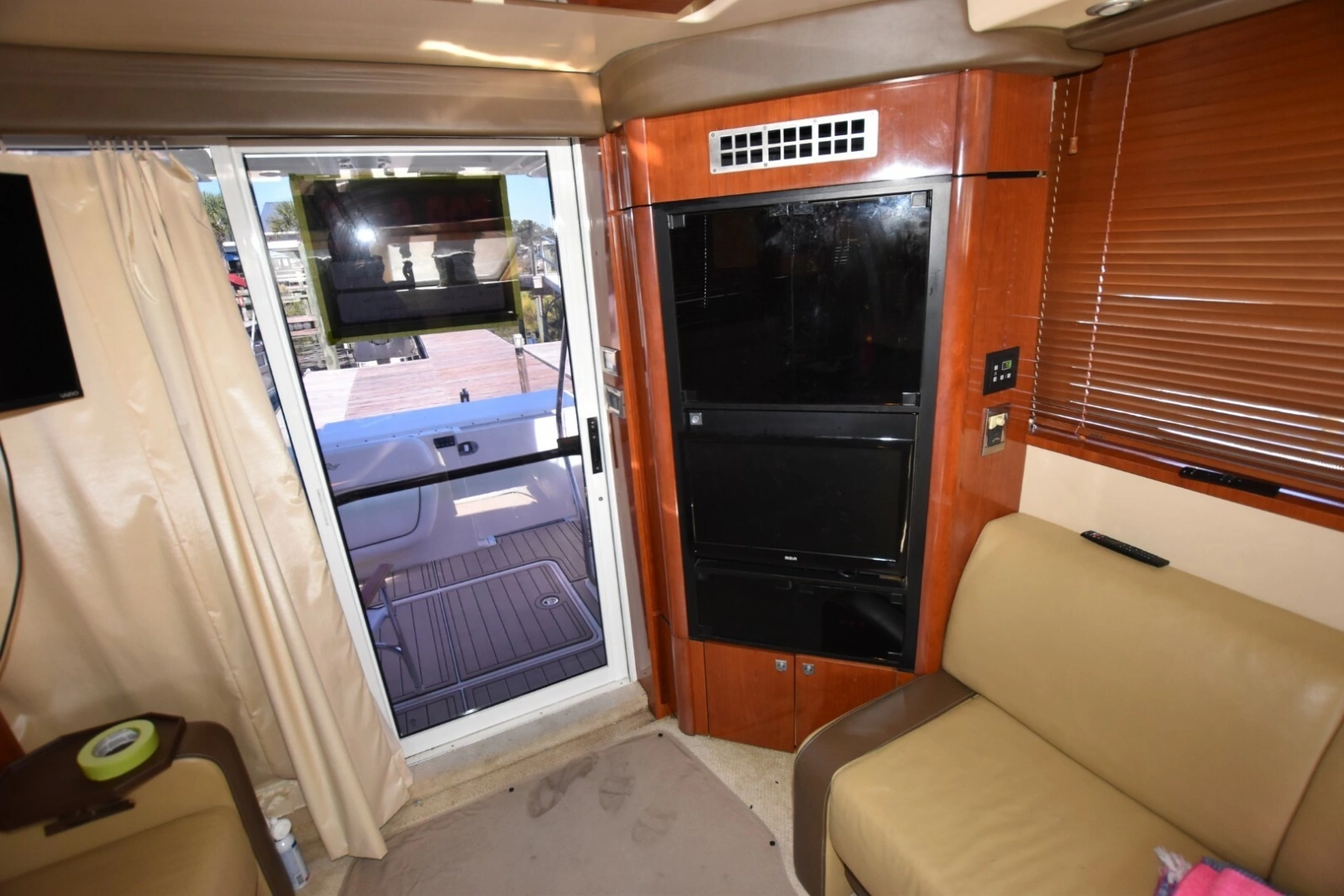 2007 Sea Ray 36 Sedan Bridge