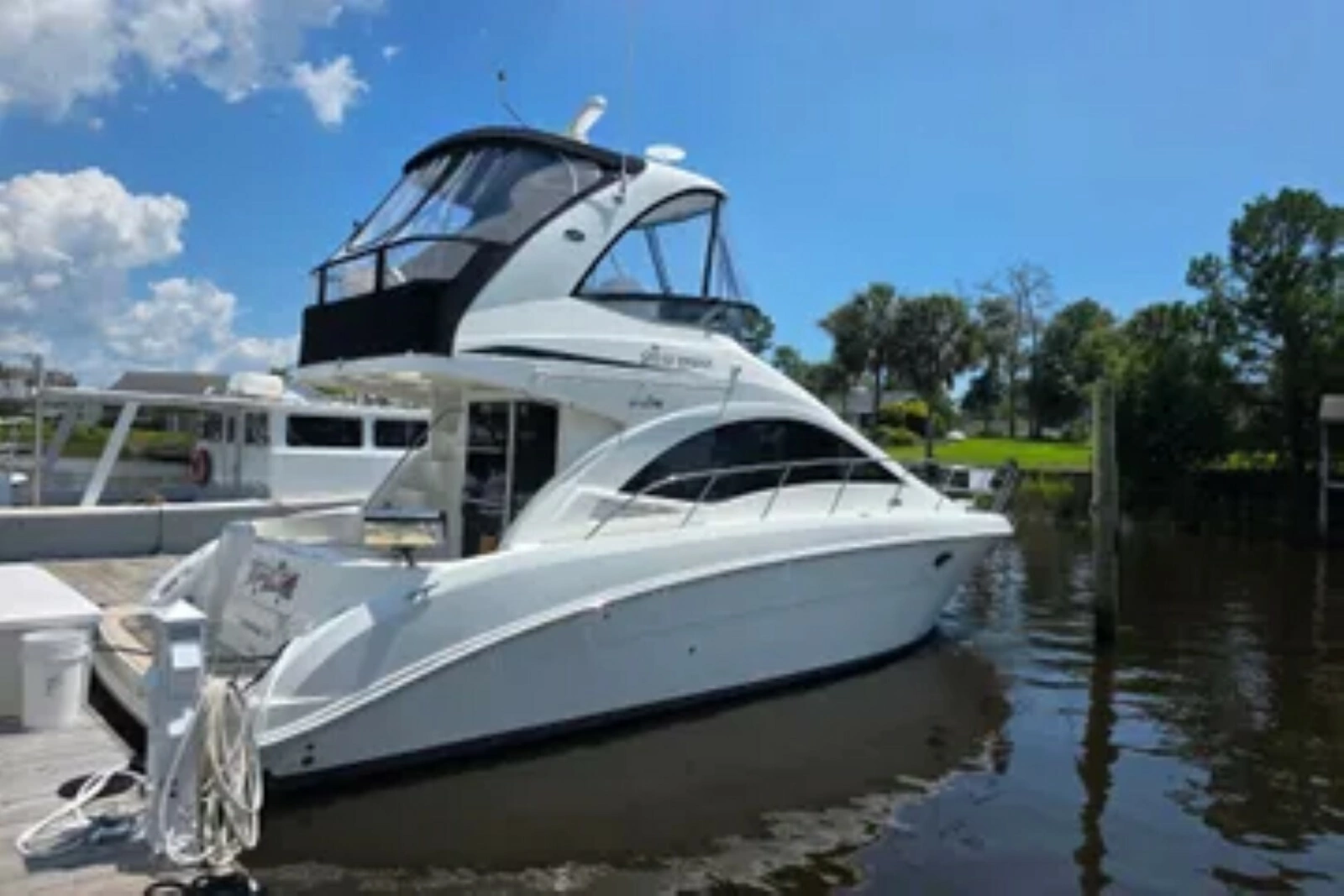 2007 Sea Ray 36 Sedan Bridge
