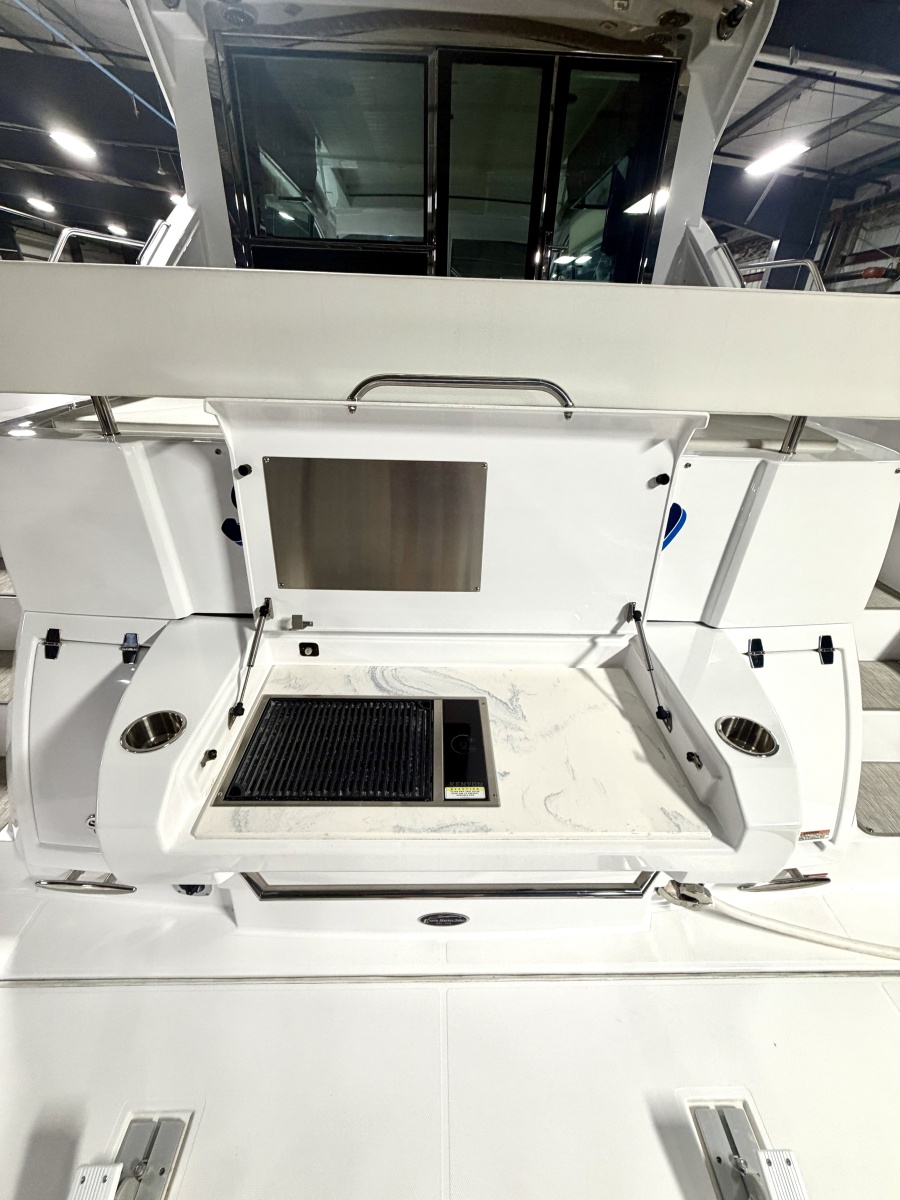 2022 Cruisers 50 Cantius
