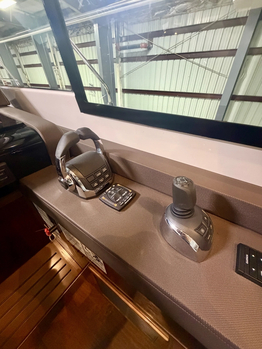 2022 Cruisers 50 Cantius