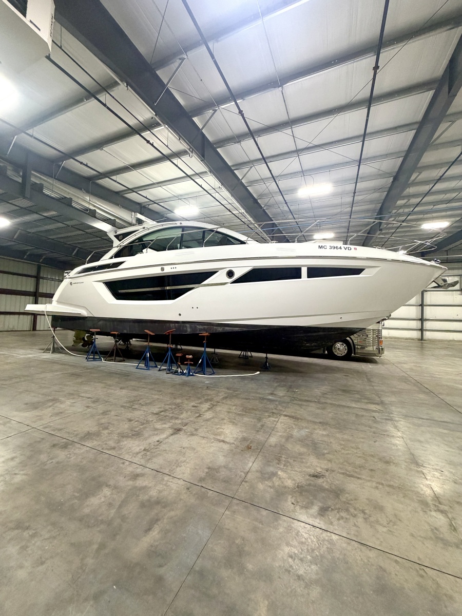 2022 Cruisers 50 Cantius