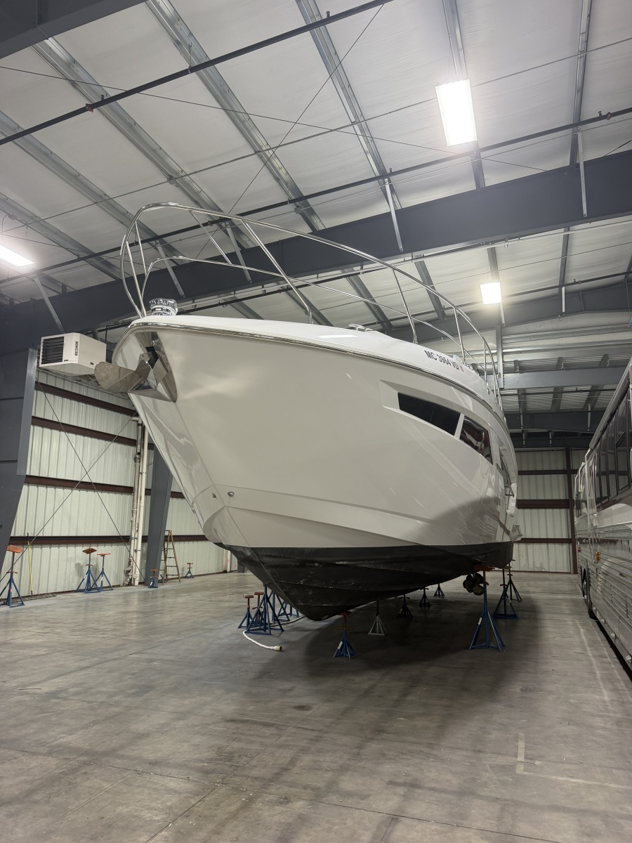 2022 Cruisers 50 Cantius