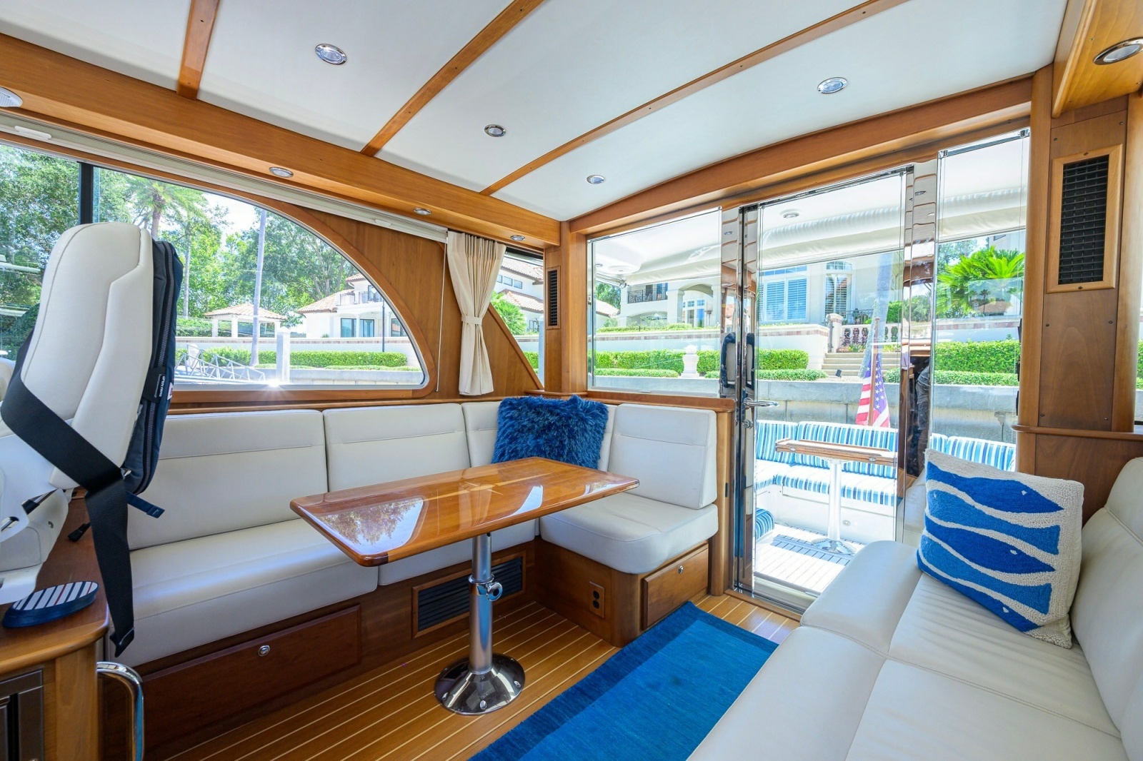 2018 Sabre 45 Salon Express