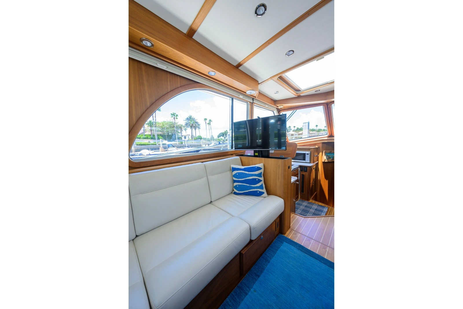 2018 Sabre 45 Salon Express