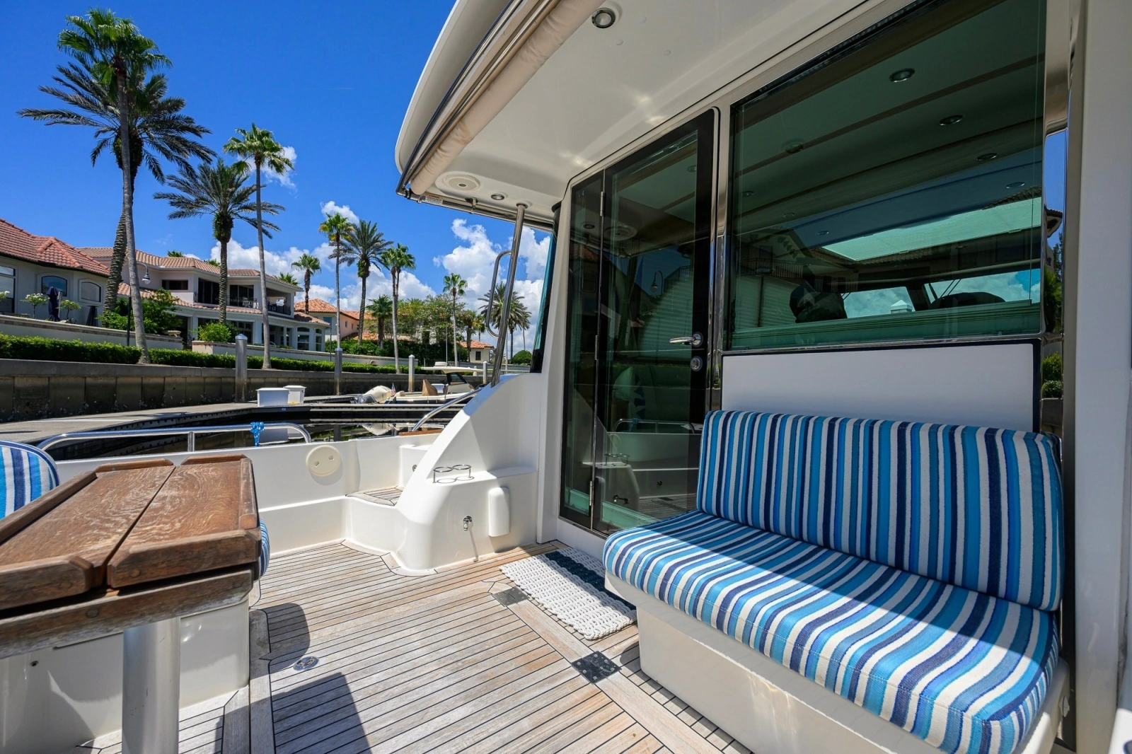 2018 Sabre 45 Salon Express