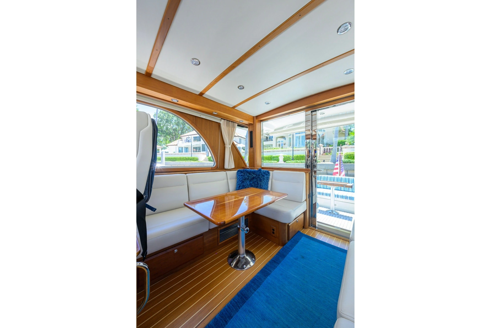 2018 Sabre 45 Salon Express