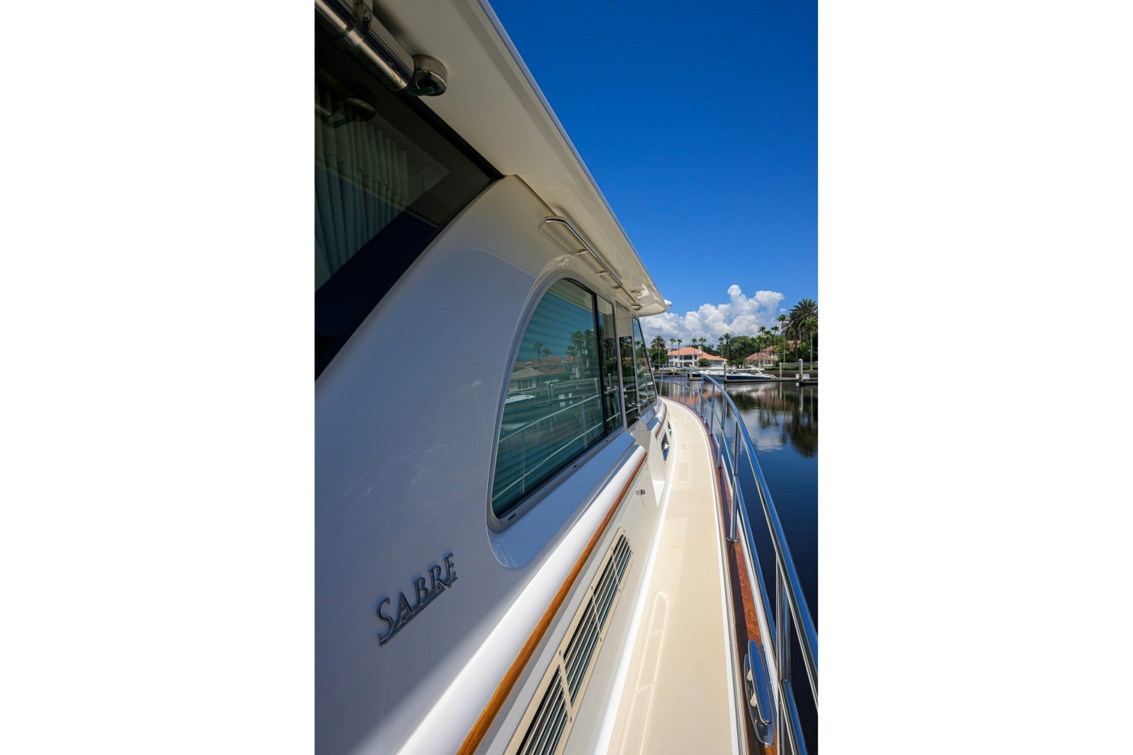 2018 Sabre 45 Salon Express