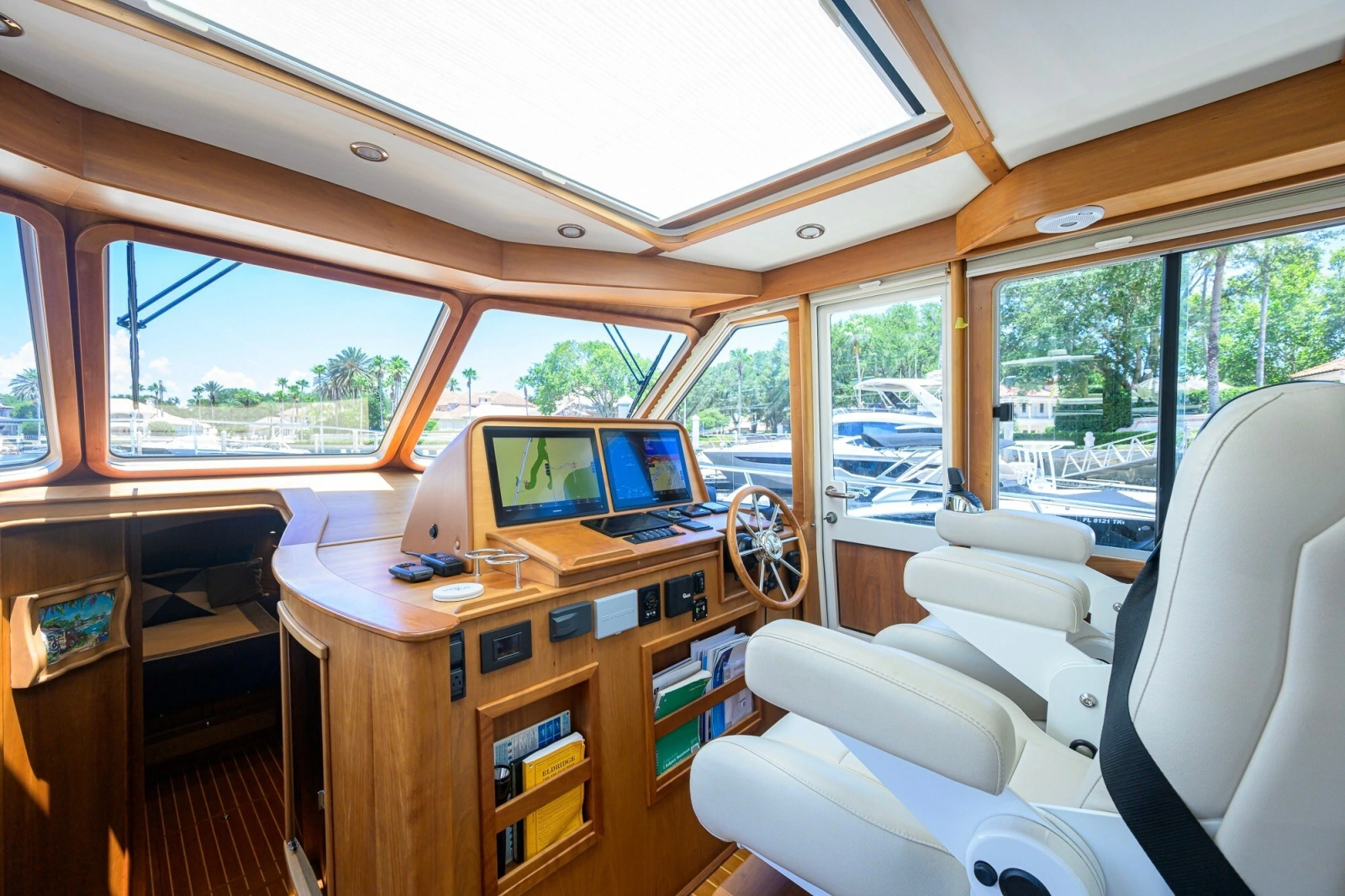 2018 Sabre 45 Salon Express