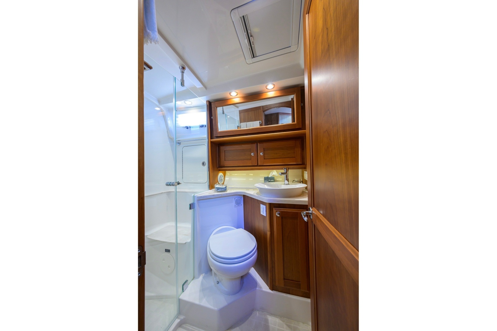 2018 Sabre 45 Salon Express