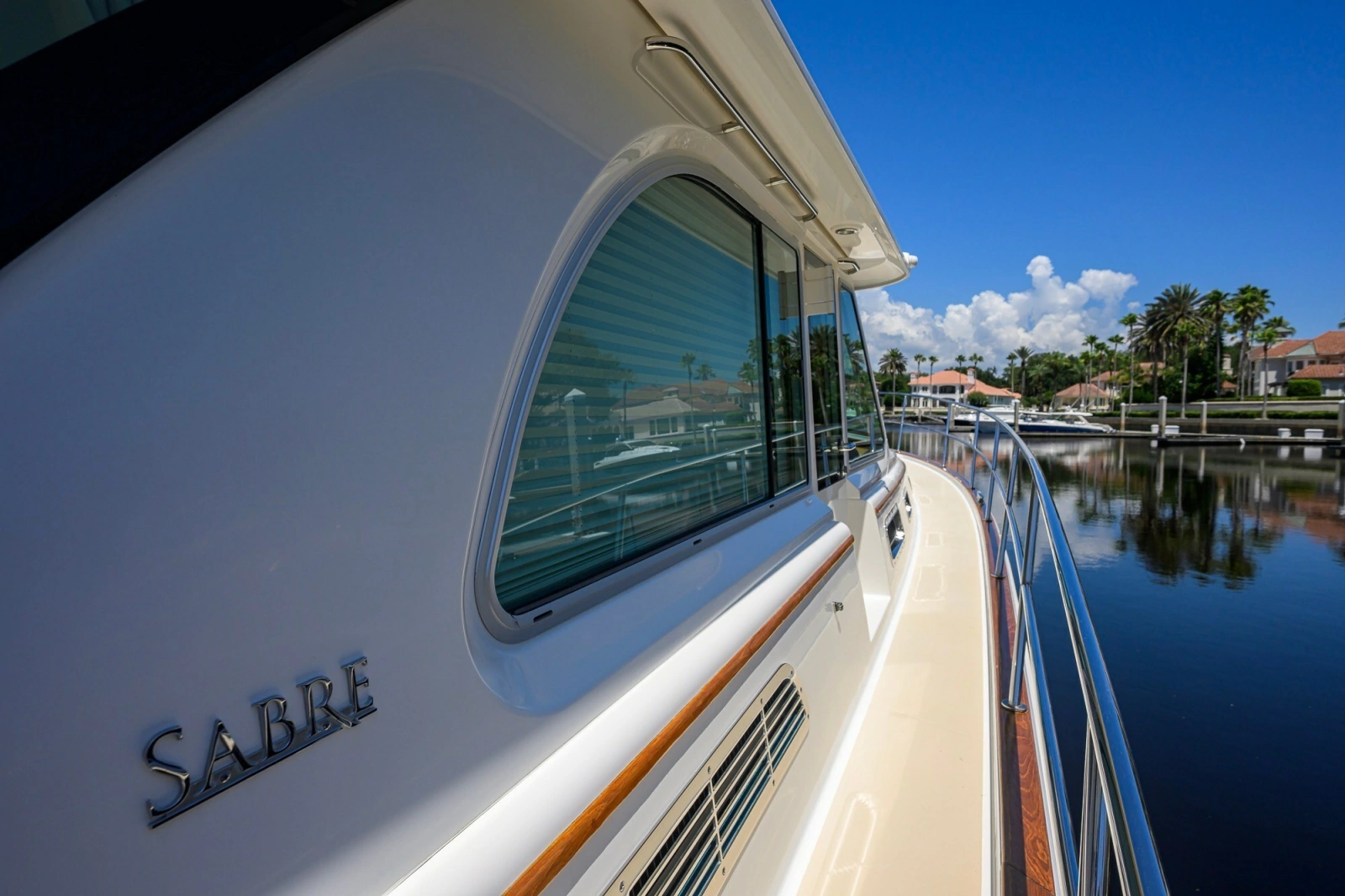 2018 Sabre 45 Salon Express