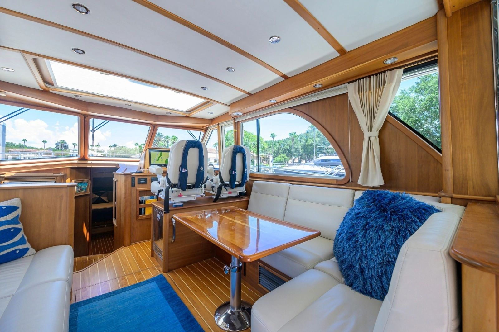 2018 Sabre 45 Salon Express