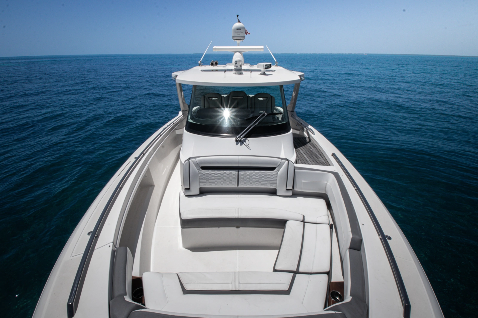 2018 Tiara Yachts 