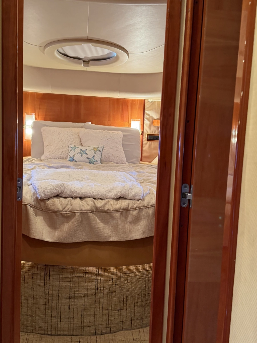 2006 Azimut 55E