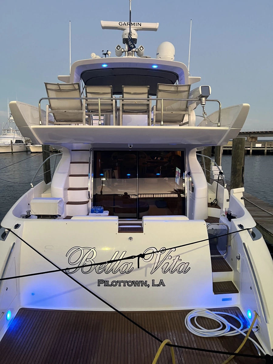 2006 Azimut 55E