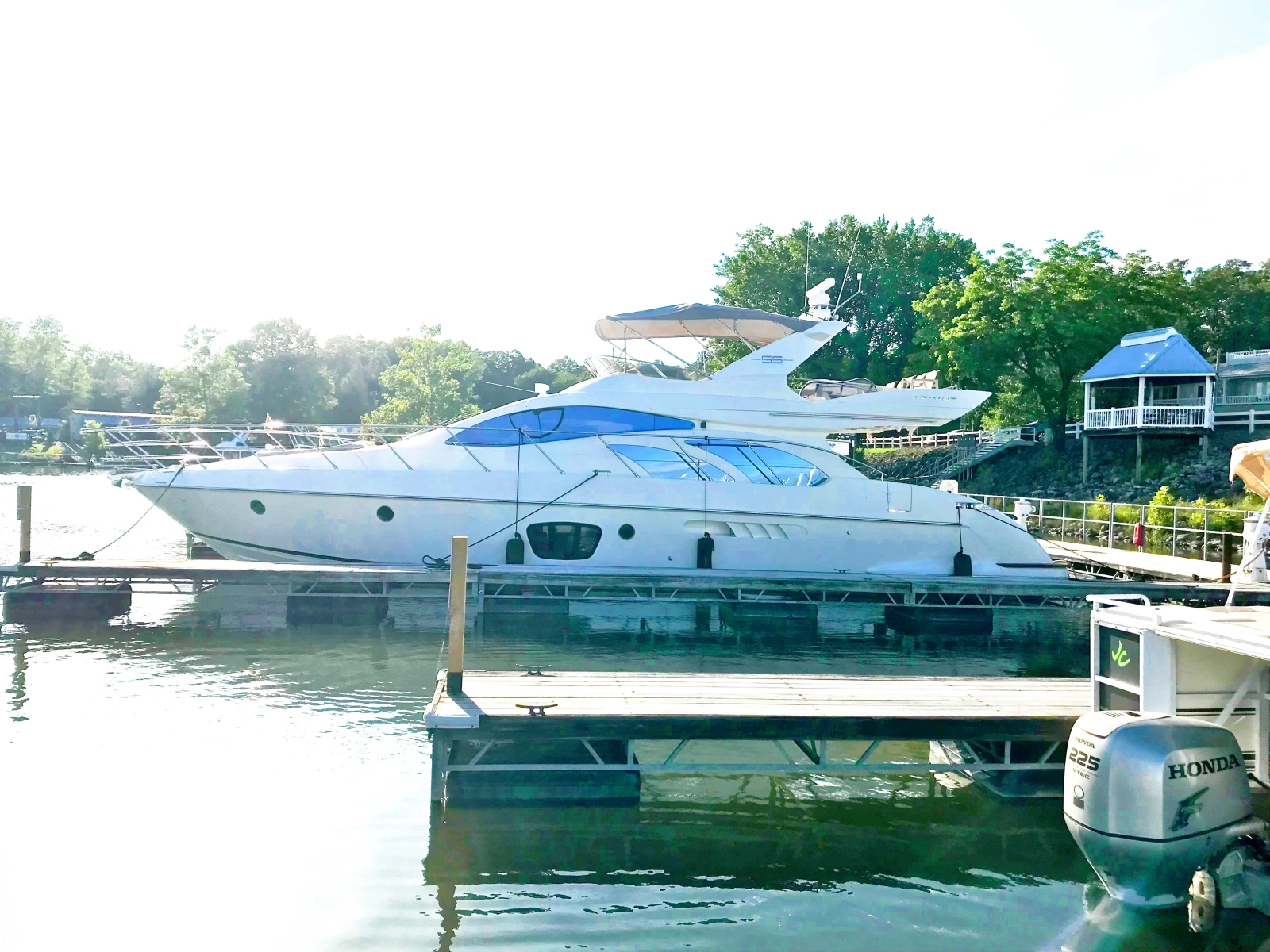 2006 Azimut 55E