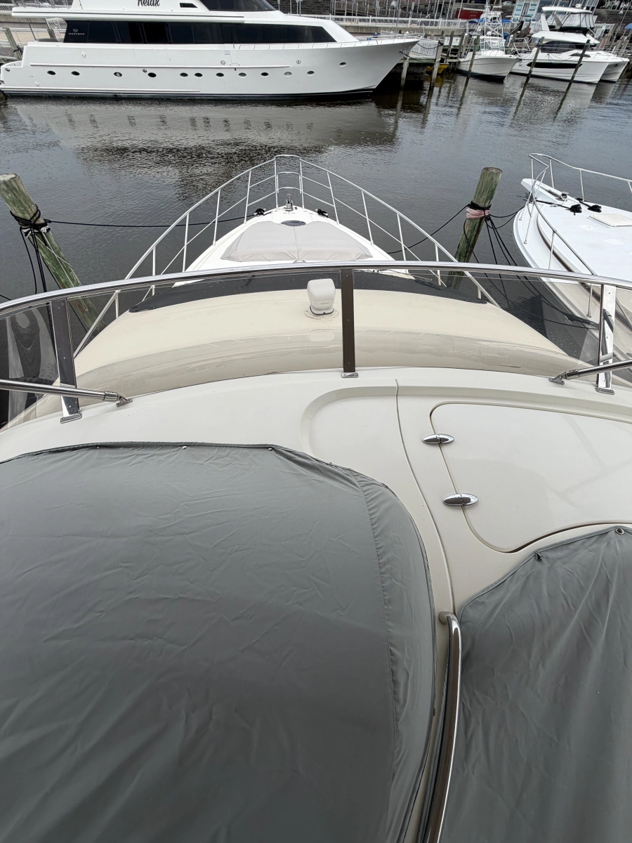 2006 Azimut 55E