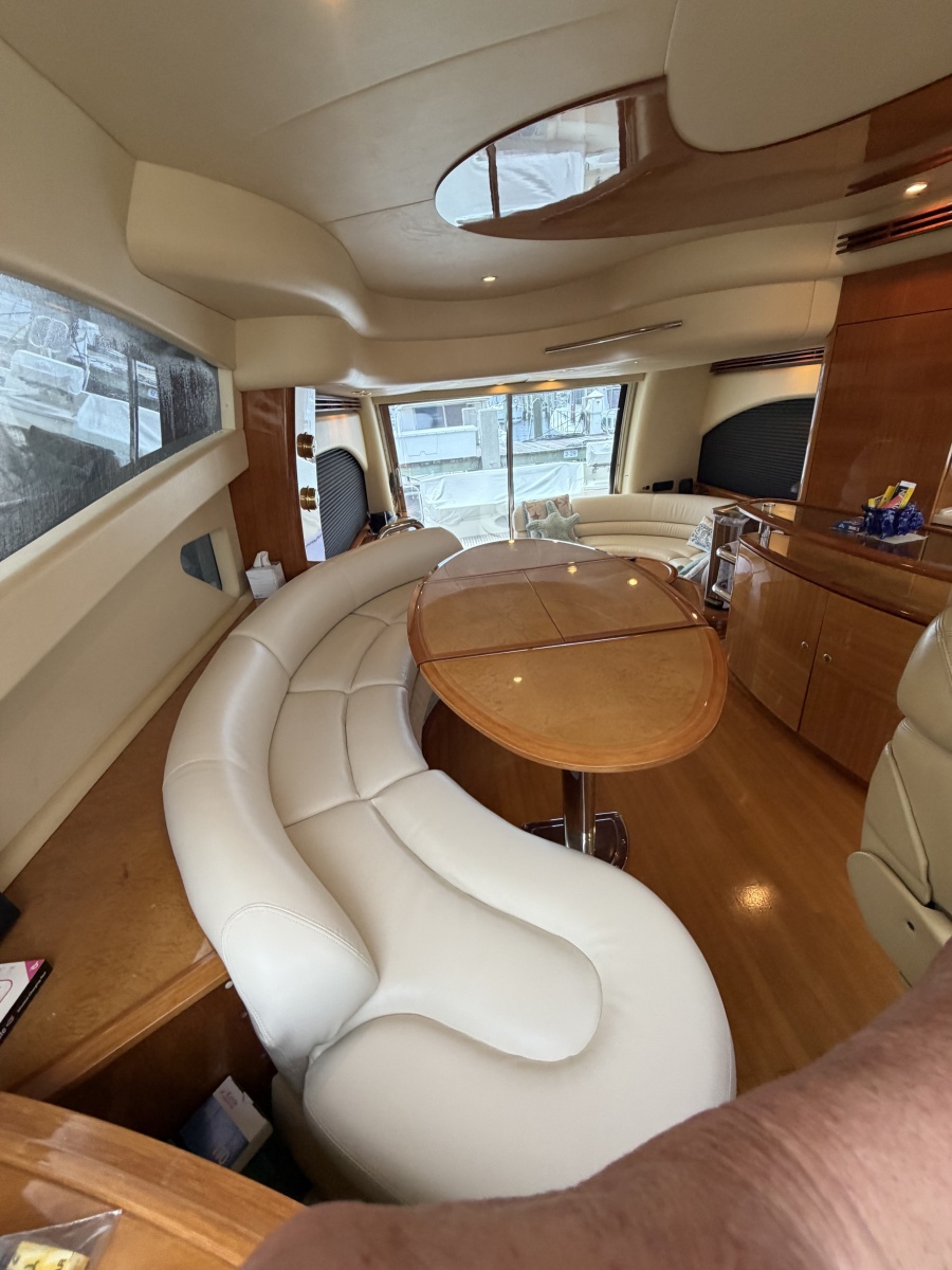 2006 Azimut 55E